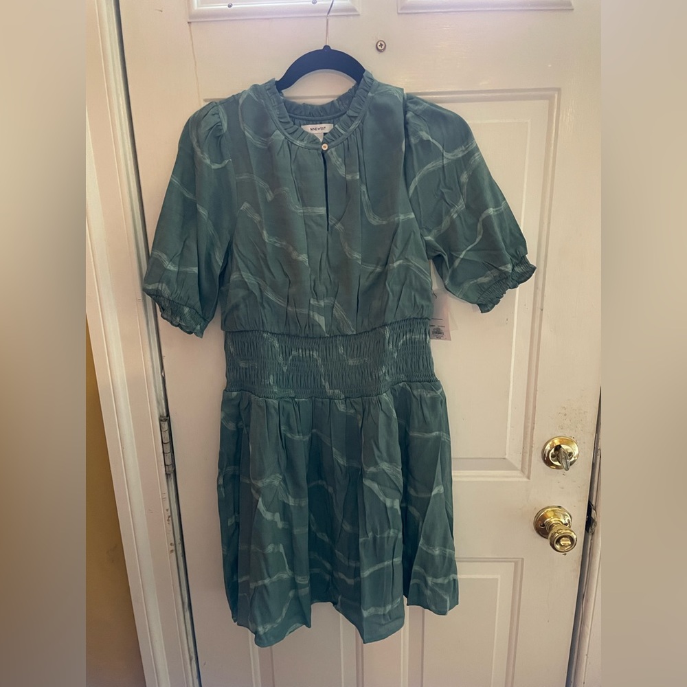 Nine West Ruffle Blouson Mini Dress NWT size medium
